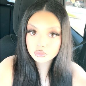 Meet your Posher, Diana